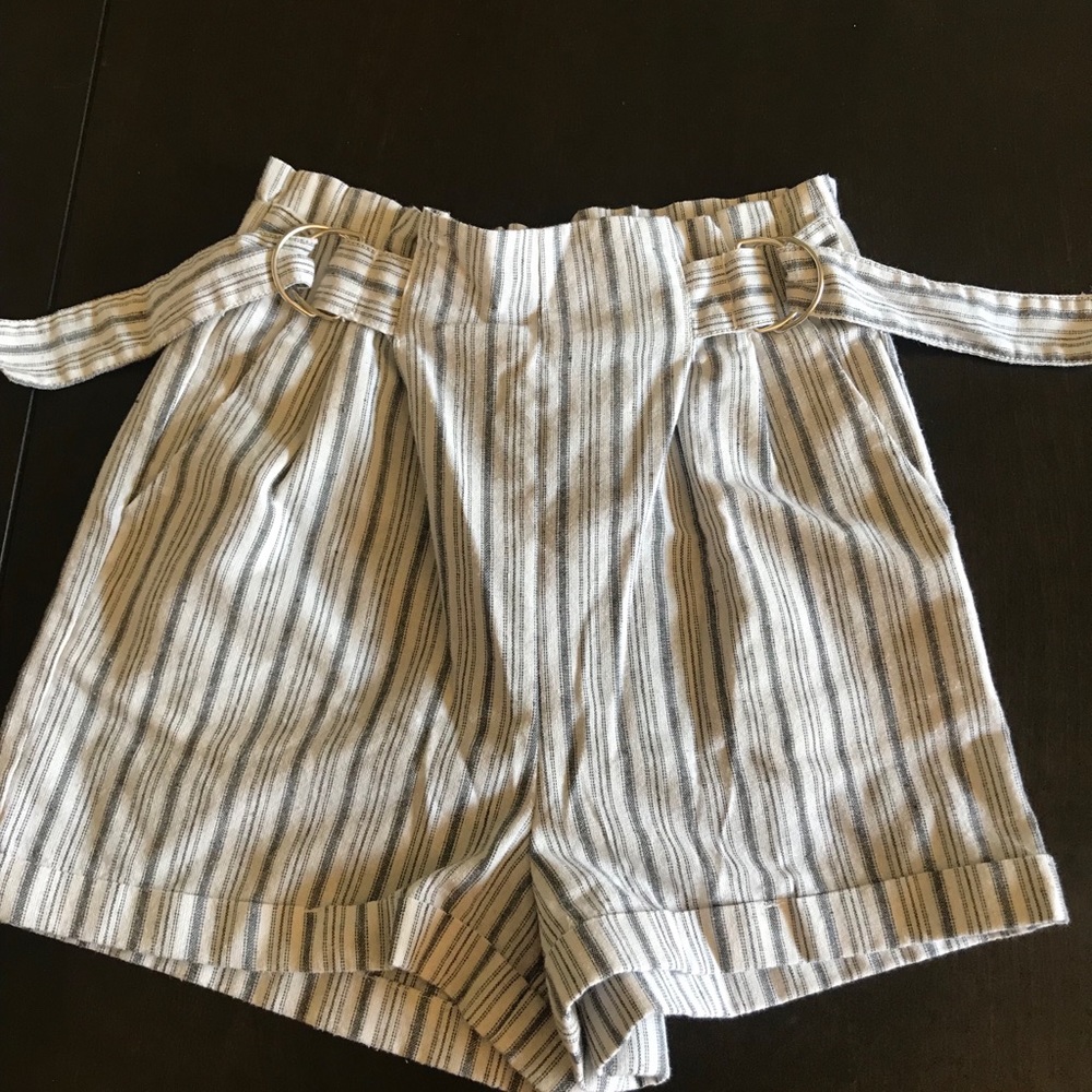 HIGH WAISTED LINEN SHORTS BUNDLE